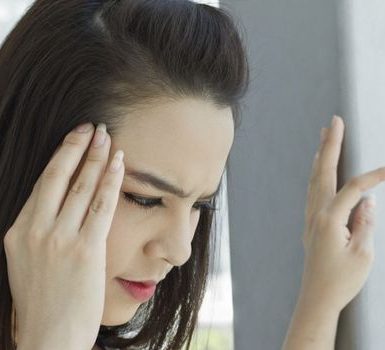 Causas variadas de sentirse mareado y con náuseas después de comer