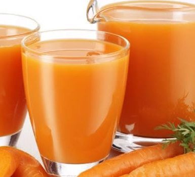 Beneficios del jugo de zanahoria y su preparación