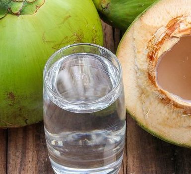 Beneficios para la salud de agua de coco