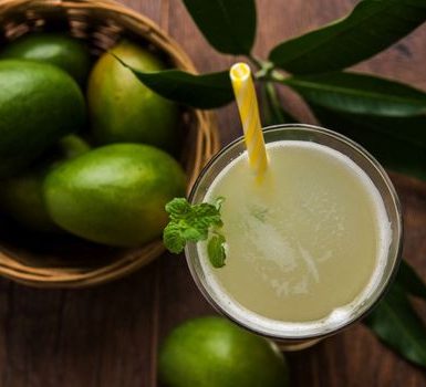 Beneficios para la salud del jugo de mango inmaduro o Aam Panna