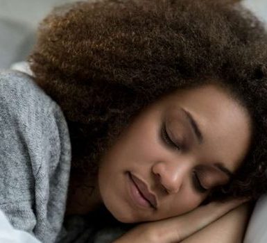 Cuánto tiempo debe esperar antes de irse a dormir después de comer
