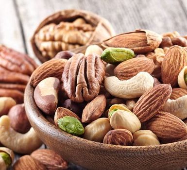 Las almendras contienen ácidos grasos omega 3