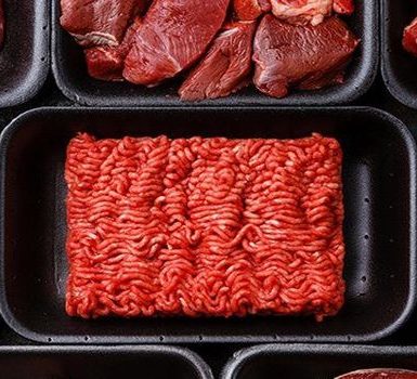 Qué es una dieta carnívora, sus beneficios, riesgos y lista de alimentos